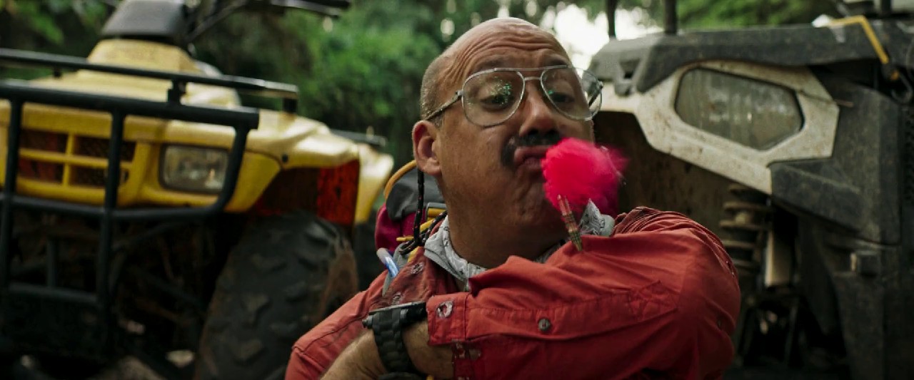 Family Camp (2022) WEBRip Hindi + English 1080p x264 AVC HE-AAC 5.1 ESub.mkv.0003